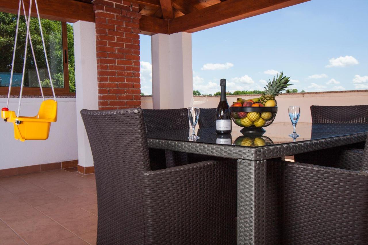 Apartman Lucija Apartment Vizinada Luaran gambar